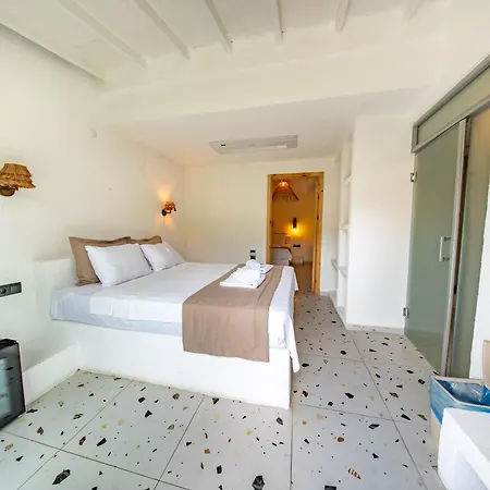 Hotel Thanos