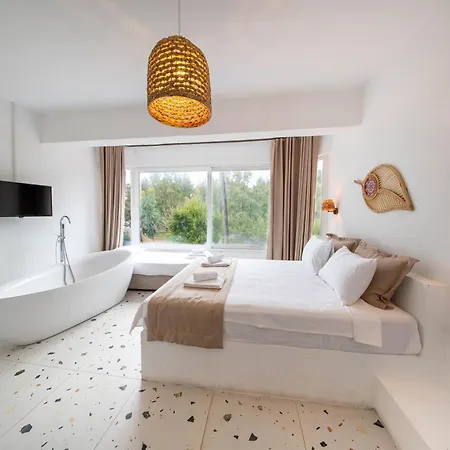 ホテル Thanos ムーラ